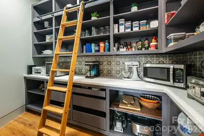 208 Glenroy Court, Flat Rock, NC 28731 - Photo 18