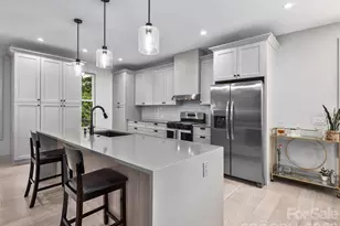 7 Copper Mill Ct, Candler, NC 28715 - Photo 10