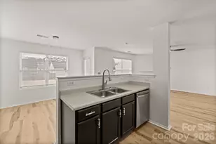 8552 Westhope St, Charlotte, NC 28216 - Photo 10