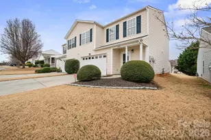 8552 Westhope St, Charlotte, NC 28216 - Photo 2