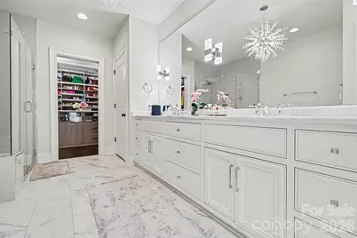 2438 Vail Avenue, Charlotte, NC 28207 - Photo 16