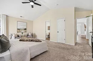 13941 Ballyshannon Ln, Charlotte, NC 28278 - Photo 12