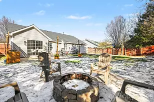 13941 Ballyshannon Ln, Charlotte, NC 28278 - Photo 26