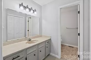 239 13th Ave Pl NW, Hickory, NC 28601 - Photo 18