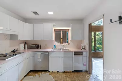 212 Primrose Lane, Lexington, NC 27295 - Photo 10