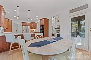 2271 Northview Harbour Dr, Sherrills Ford, NC 28673 - Photo 10