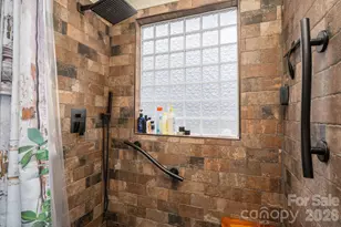 2033 Puetts Chapel Rd, Bessemer City, NC 28016 - Photo 12