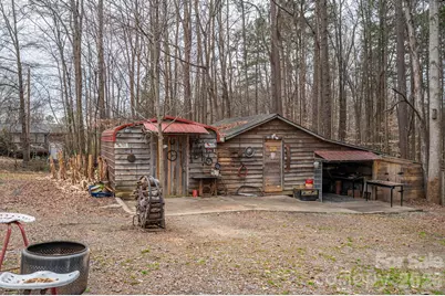 2033 Puetts Chapel Road, Bessemer City, NC 28016 - Photo 32