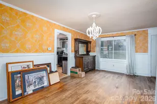 2033 Puetts Chapel Rd, Bessemer City, NC 28016 - Photo 10