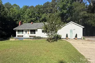 2033 Puetts Chapel Rd, Bessemer City, NC 28016 - Photo 2
