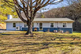 1590 Bruce Rd, Mars Hill, NC 28754 - Photo 2