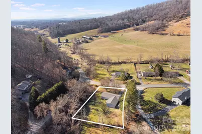 1590 Bruce Road, Mars Hill, NC 28754 - Photo 2