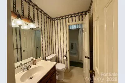 1015 36th Avenue Court NE, Hickory, NC 28601 - Photo 18