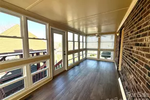 1015 36th Ave Ct NE, Hickory, NC 28601 - Photo 12