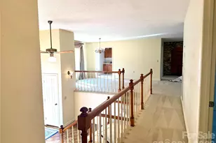 1015 36th Ave Ct NE, Hickory, NC 28601 - Photo 16