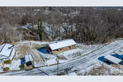 335 Eastview Place NW, Lenoir, NC 28645 - Photo 26