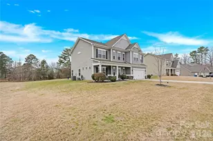 152 Autumn Mist Rd, Statesville, NC 28677 - Photo 2