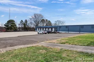 4337 Revolution Pk Dr, Charlotte, NC 28217 - Photo 38