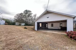 968 Hampton Grace Ave, Lancaster, SC 29720 - Photo 16