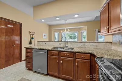 14558 Harbor Estate Road, Charlotte, NC 28278 - Photo 12