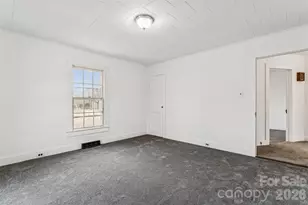 209 W Round St, Landis, NC 28088 - Photo 8