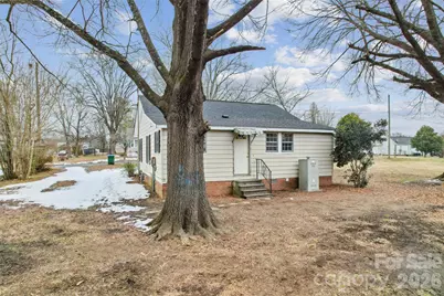 209 W Round Street, Landis, NC 28088 - Photo 22