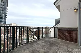 300 W 5th St, Charlotte, NC 28202 - Photo 18