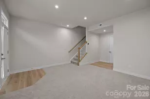 460 Spearfield Ln, Charlotte, NC 28205 - Photo 4