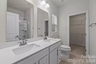 460 Spearfield Ln, Charlotte, NC 28205 - Photo 18