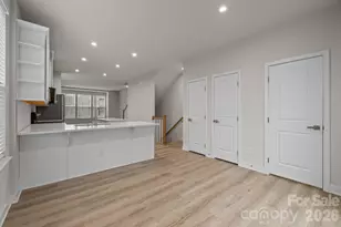 460 Spearfield Ln, Charlotte, NC 28205 - Photo 14