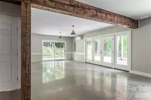 649 Rickel Dr, Hendersonville, NC 28739 - Photo 32