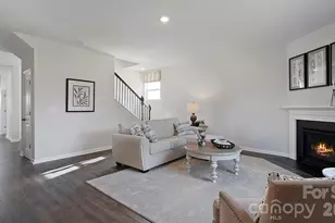 5105 Shallow Brk Dr, Charlotte, NC 28215 - Photo 8