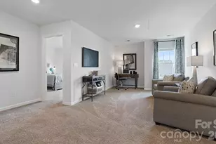 5105 Shallow Brk Dr, Charlotte, NC 28215 - Photo 16