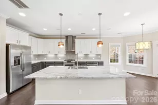 2401 Twinberry Lane, Waxhaw, NC 28173 - Photo 10