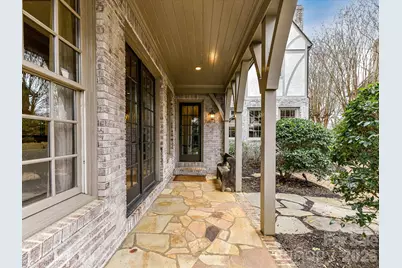 1126 Queens Road W, Charlotte, NC 28207 - Photo 32