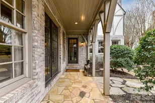 1126 Queens Rd W, Charlotte, NC 28207 - Photo 32