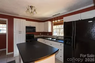 56 Vance Ave, Black Mountain, NC 28711 - Photo 8