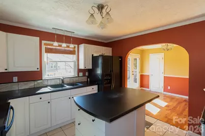 56 Vance Avenue #2/8, Black Mountain, NC 28711 - Photo 16