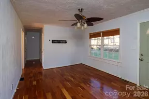 56 Vance Ave, Black Mountain, NC 28711 - Photo 18