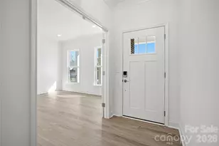 2016 Waxhaw Crossing Dr, Waxhaw, NC 28173 - Photo 8