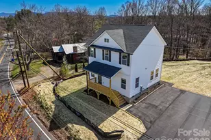 424 Hazel Mill Rd, Asheville, NC 28806 - Photo 2