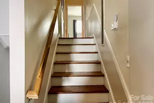 4721 Farm Pond Ln, Charlotte, NC 28212 - Photo 8