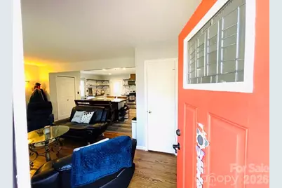 4721 Farm Pond Lane, Charlotte, NC 28212 - Photo 2