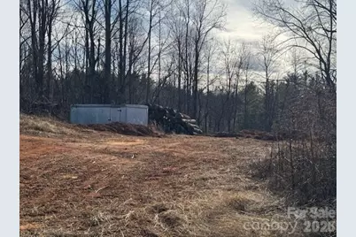 2573 Dogwood Street, Morganton, NC 28655 - Photo 2