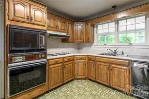 15 Lackey Ln, Asheville, NC 28804 - Photo 18