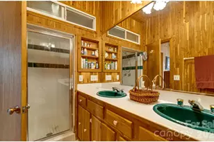 581 Mountain Laurel Dr, Franklin, NC 28734 - Photo 14