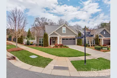 7905 Parknoll Drive, Huntersville, NC 28078 - Photo 2