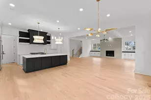 4345 Castleton Rd, Charlotte, NC 28211 - Photo 10