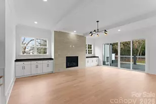 4345 Castleton Rd, Charlotte, NC 28211 - Photo 4