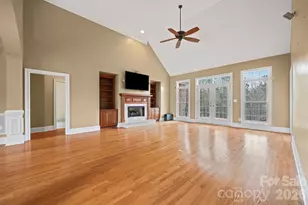 5807 Natoma Rd, Lake Wylie, SC 29710 - Photo 6